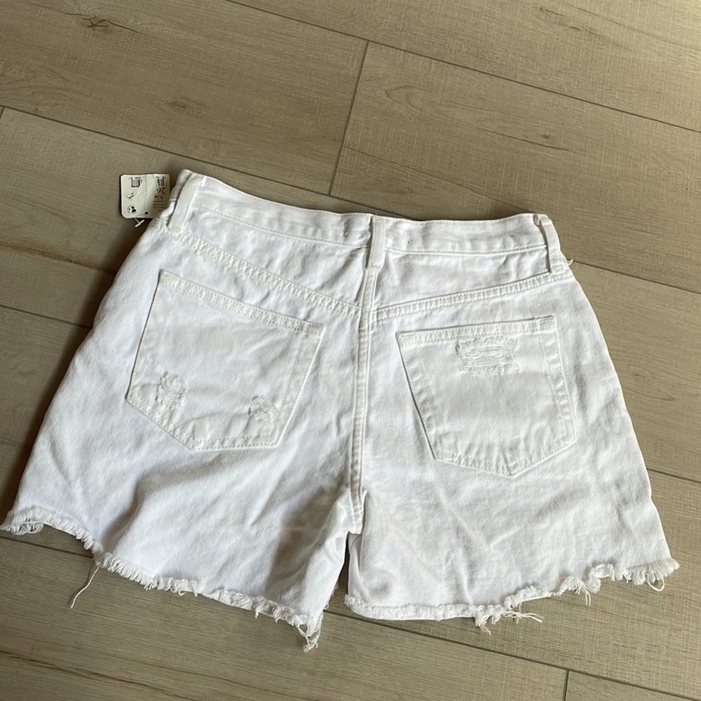 NWT Free People white jean shorts - Picture 6 of 6